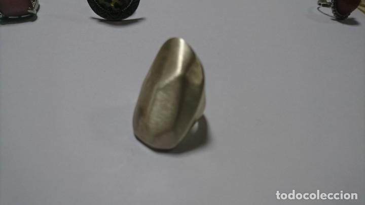 Joyeria: LOTE 4 ANILLOS EN BISUTERIA - Foto 4