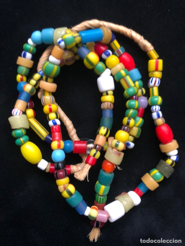 Schmuck: Collar africano,cuentas vidriadas,antiguo.