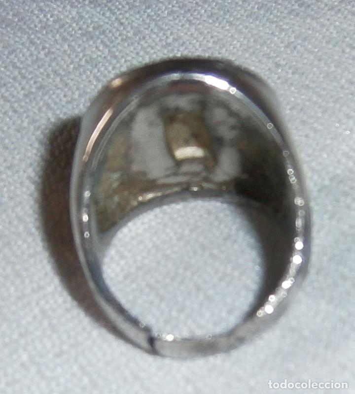 Joyeria: anillo de metal con un escorpion - Foto 2