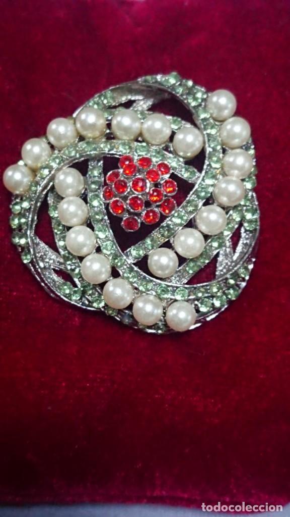 Gioielleria: ORIGINAL BROCHE DE BISUTERIA