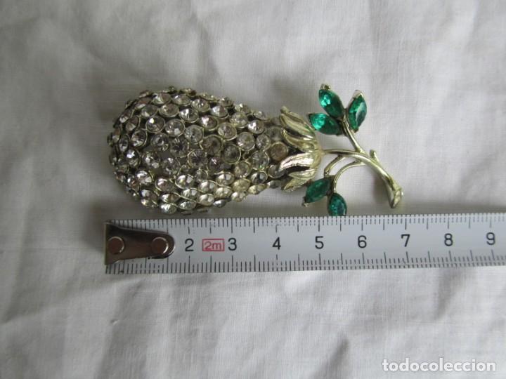 Joyeria: Broche met&aacute;lico con pedrer&iacute;a en forma de pera - Foto 7