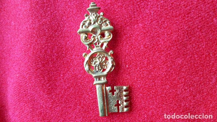 Joyeria: Broche llave vaticano - Foto 1