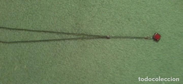 Joyeria: Collar con piedra roja y cadena negra . - Foto 3
