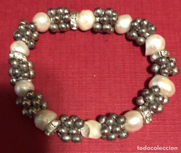 Gioielleria: Bonita pulsera el&aacute;stica, con perlas de r&iacute;o, y pedrer&iacute;a