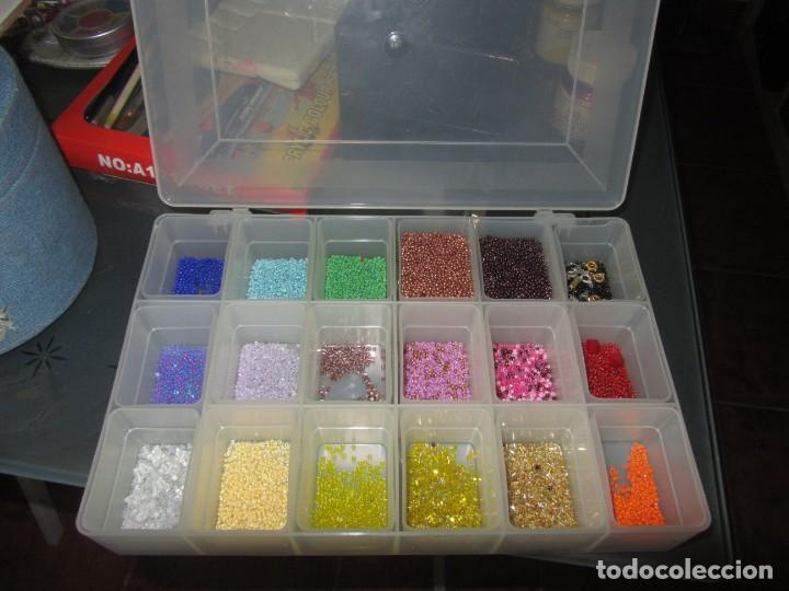 Joyeria: COLECCI&Oacute;N COMPLETA DE ABALORIOS, CON MALETINES, HERRAMIENTAS, CAJAS Y ACCESORIOS, - Foto 3