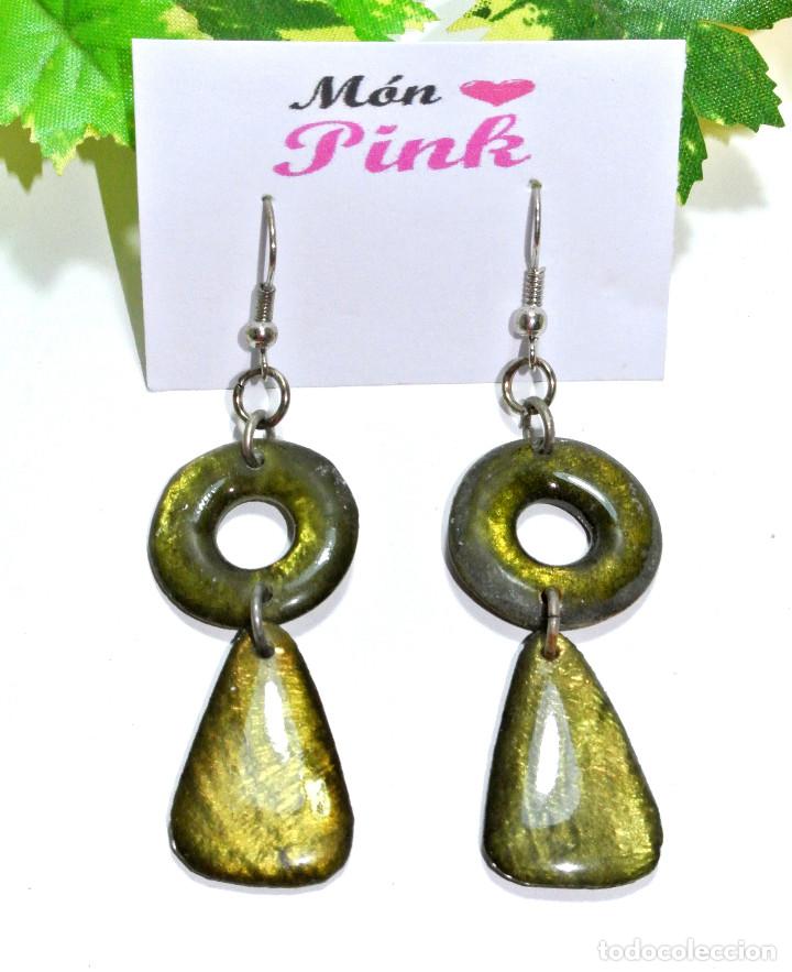 Joyeria: Pendientes largos color verde, a&ntilde;o 2000, Nuevos - Foto 2