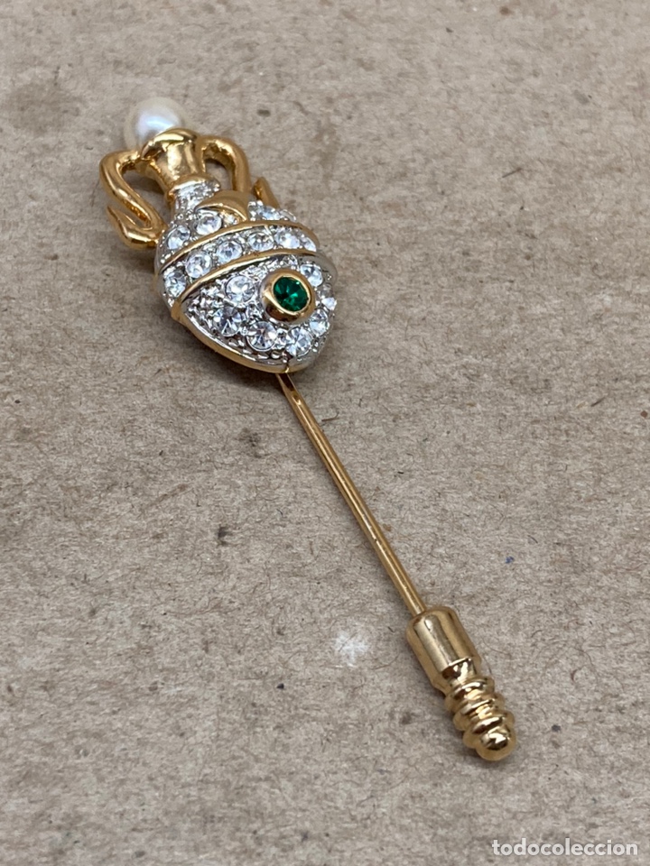 Joyeria: Broche de bisuter&iacute;a chapada oro /b153