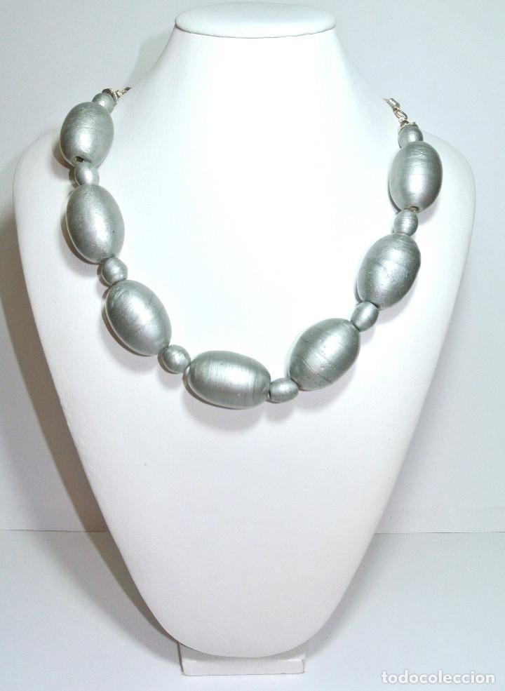 Joyeria: Collar corto color gris plata, A&ntilde;o 2000, Nuevo - Foto 2