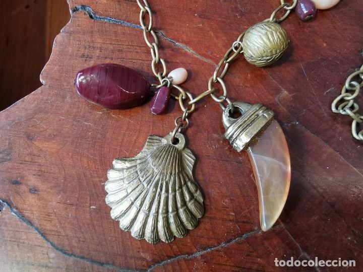 Joyeria: COLLAR DE LATON, CON CONCHA COLMILLO PIEDRAS COLORES - Foto 2