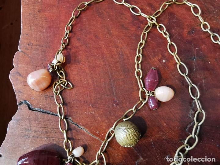 Joyeria: COLLAR DE LATON, CON CONCHA COLMILLO PIEDRAS COLORES - Foto 3