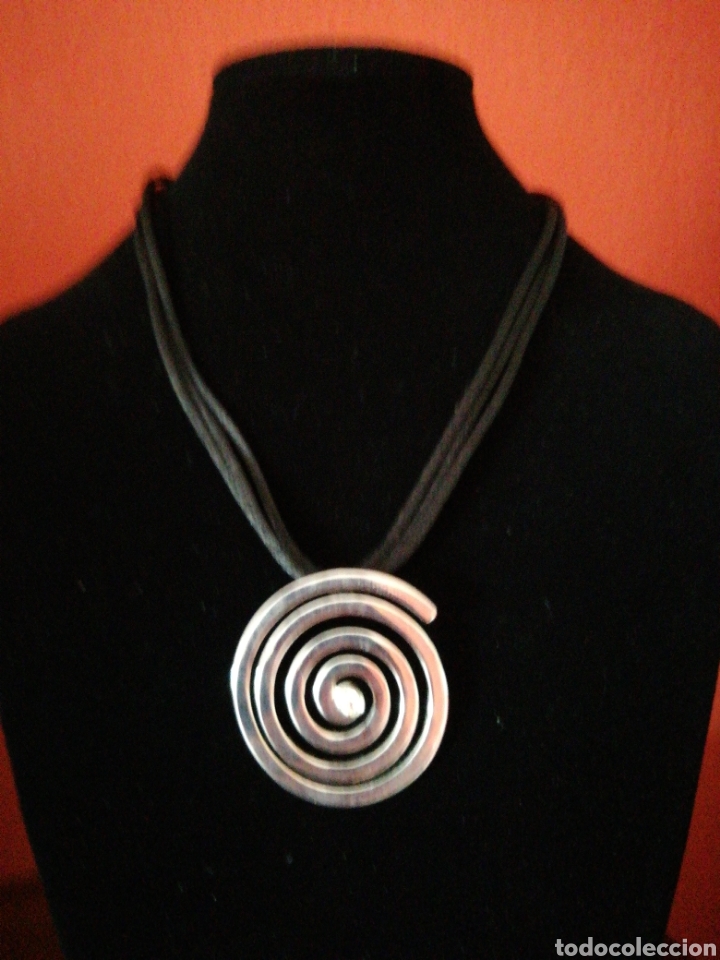 Joaillerie: GARGANTILLA VINTAGE. A&Ntilde;OS 70