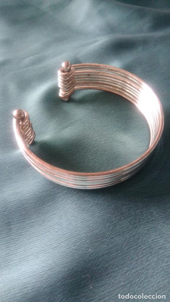 Joyeria: PULSERA PLATEADA RIGIDA - Foto 4