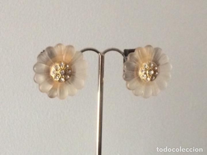 Joyeria: PENDIENTES CON FORMA DE FLOR - Foto 3