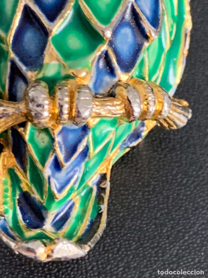 Joyeria: Fant&aacute;stico broche en bronce dorado y esmalte, en forma de b&uacute;ho - Foto 4