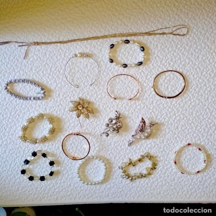 Joalharia: LOTE PULSERAS Y BROCHES DE BISUTER&Iacute;A DE CRISTAL DE CALIDAD