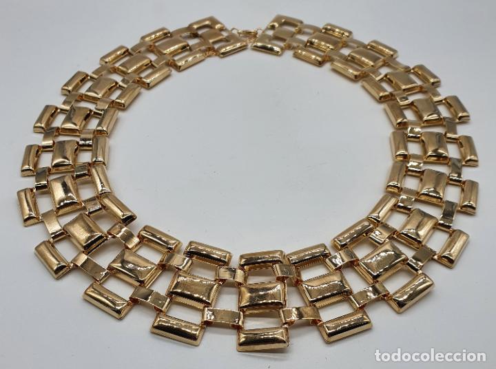 Joyeria: Gargantilla de dise&ntilde;o sofisticado de eslabones rectangulares con ba&ntilde;o de oro . - Foto 6