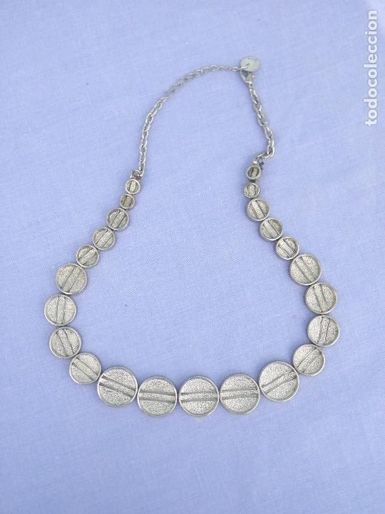 Joyeria: Collar met&aacute;lico de c&iacute;rculos de esmalte negro - Foto 2