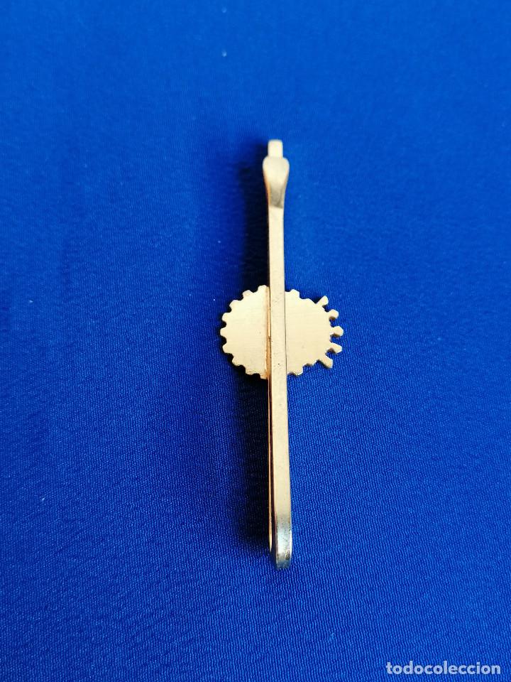 Joyeria: ESCUDO PISACORBATAS - Foto 3