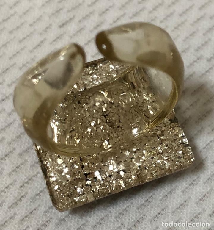 Joyeria: ANILLO EN BISUTER&Iacute;A Y PEDRER&Iacute;A - Foto 2