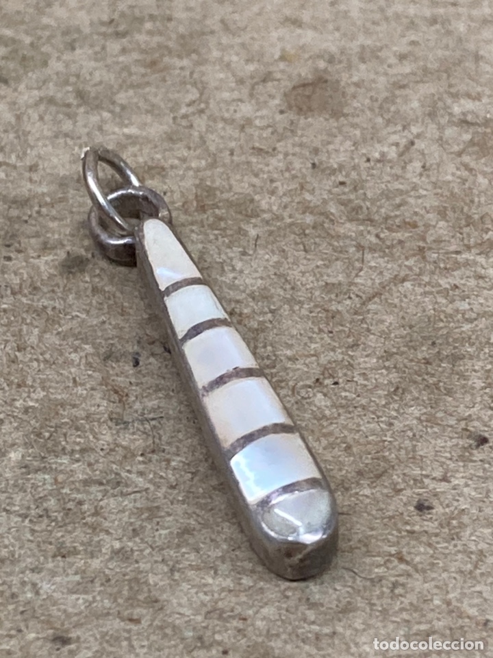 Joyeria: Colgante de plata y n&aacute;car/C42