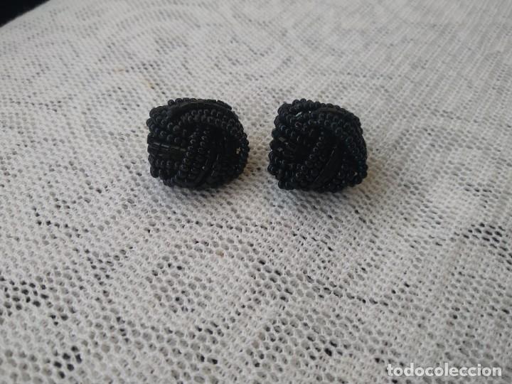 Joyeria: Pendientes clip perlitas negras vintage - Foto 3