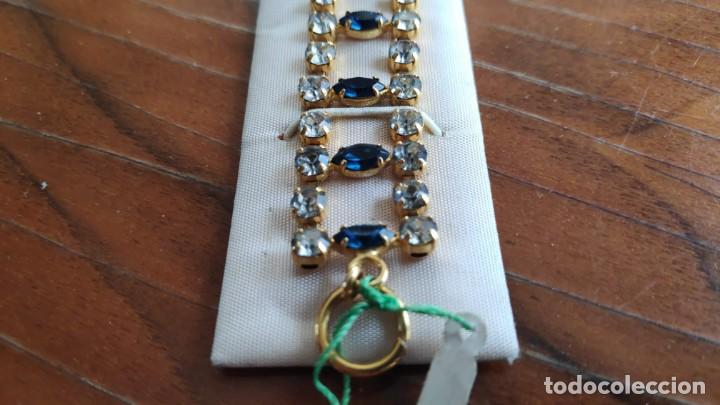 Joyeria: PULSERA DORADA CON PIEDRAS BLANCAS Y AZULES - Foto 2