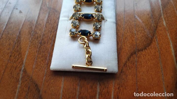 Joyeria: PULSERA DORADA CON PIEDRAS BLANCAS Y AZULES - Foto 3