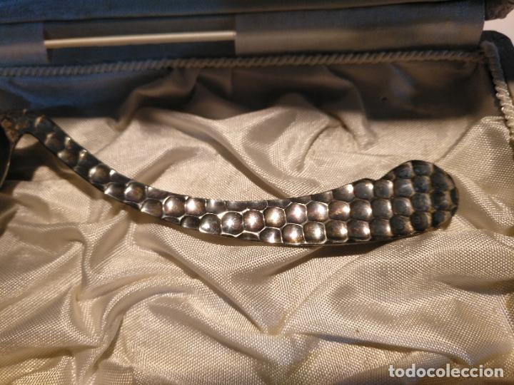 Joyeria: Cuchara antigua de plata con estuche - Foto 3