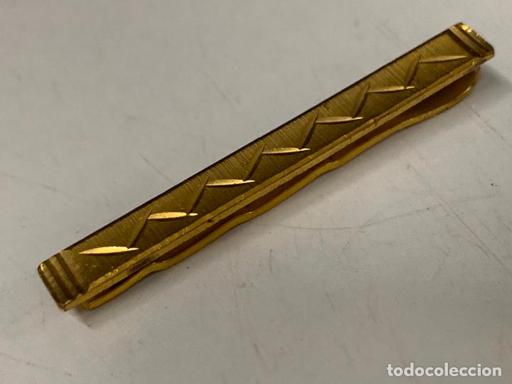 Joyeria: Bonita aguja de corbata, mide aprox 4,5cms de largo - Foto 2