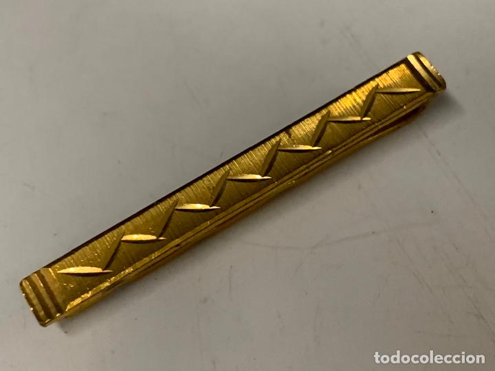 Joyeria: Bonita aguja de corbata, mide aprox 4,5cms de largo - Foto 1