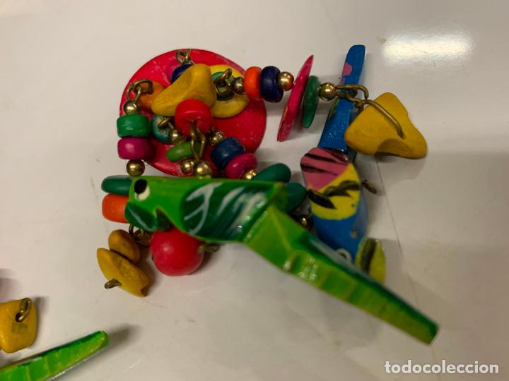 Joyeria: Espectaculares pendientes en madera tallada. Miden aprox 7cms de largo - Foto 2