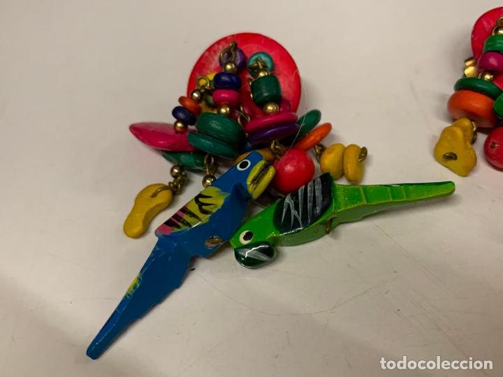 Joyeria: Espectaculares pendientes en madera tallada. Miden aprox 7cms de largo - Foto 3
