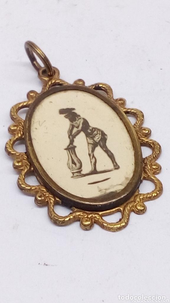 Joyeria: Colgante de plata ba&ntilde;ado oro antiguo sigloxix