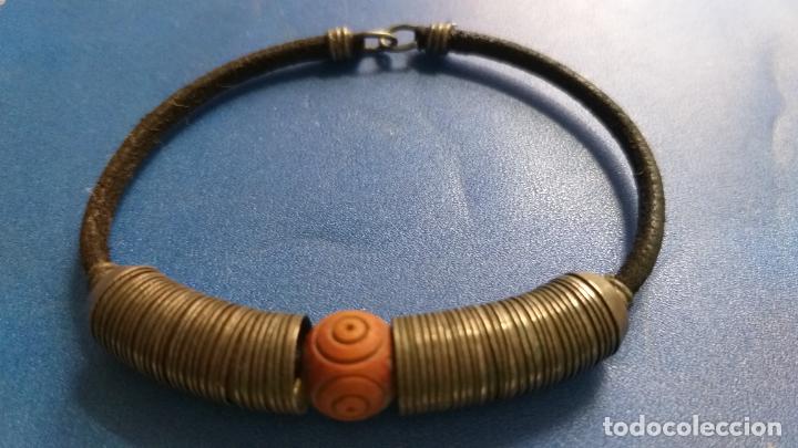 Joyeria: Pulsera diversos elementos. Metal, cord&oacute;n y piedra - Foto 4