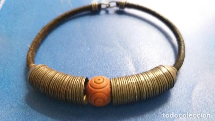 Joyeria: Pulsera diversos elementos. Metal, cord&oacute;n y piedra - Foto 5
