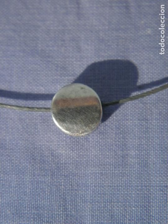 Joyeria: Gargantilla con colgante y cierre de plata - Foto 2