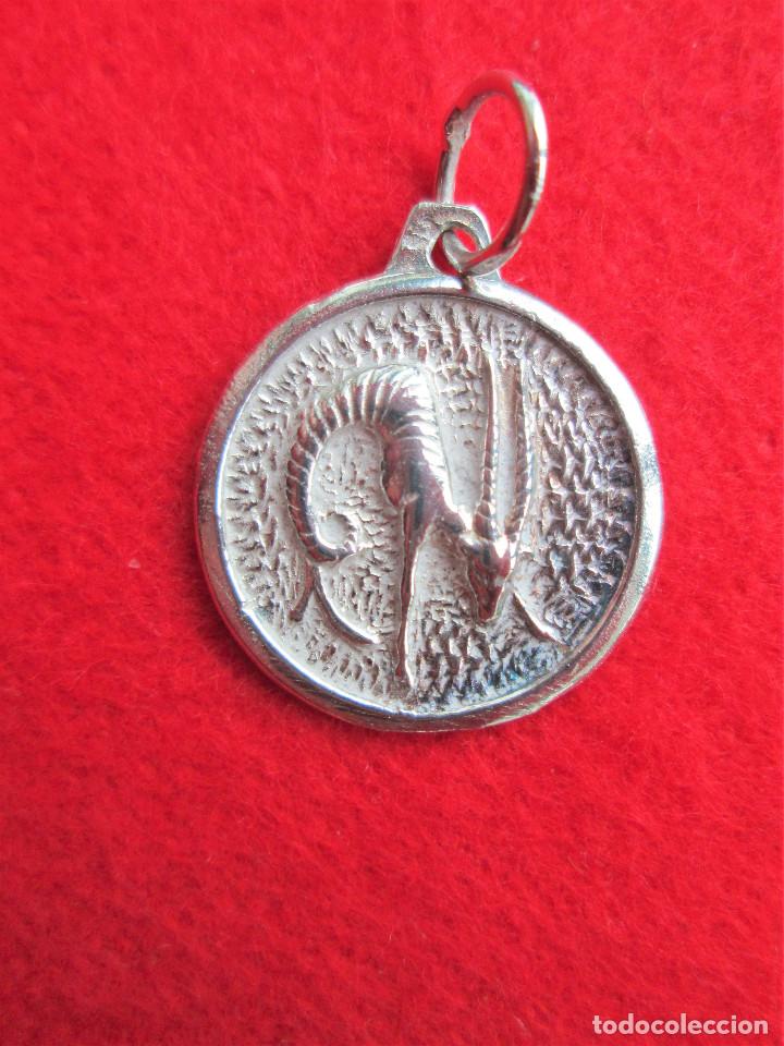 Joyeria: MEDALLA EN PLATA. - PLACA DEL HOROSCOPO - CAPRICORNIO - Foto 3