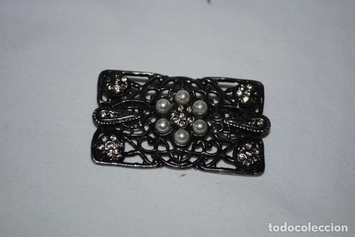 Joyeria: BROCHE DE PLATA CON PERLAS . - Foto 1