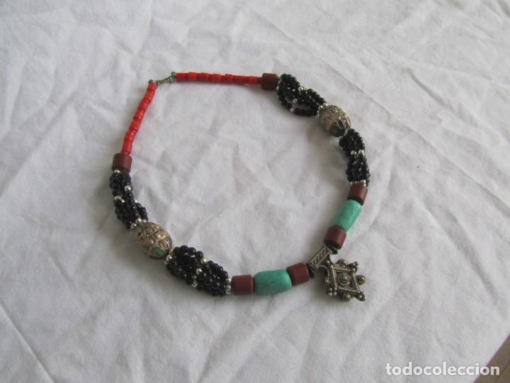 Joyeria: Gran collar &eacute;tnico vidrio y metal - Foto 2