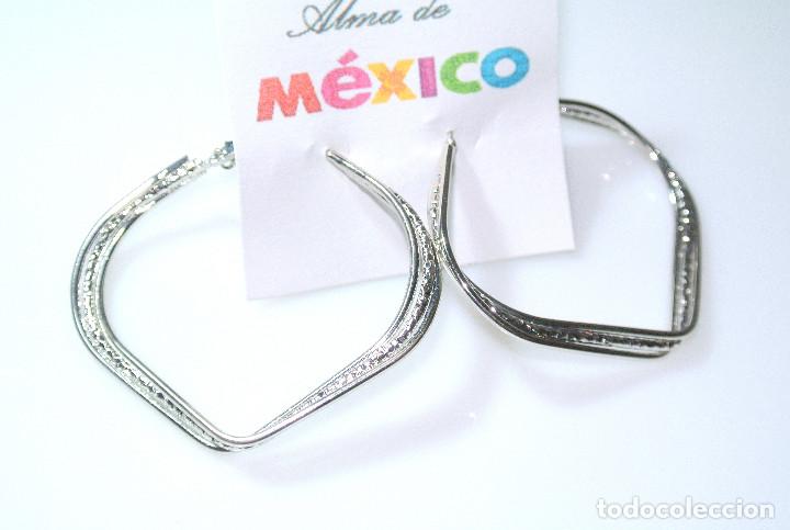 Joyeria: Pendientes de aro color plata, A&ntilde;o 2000, Nuevos - Foto 2