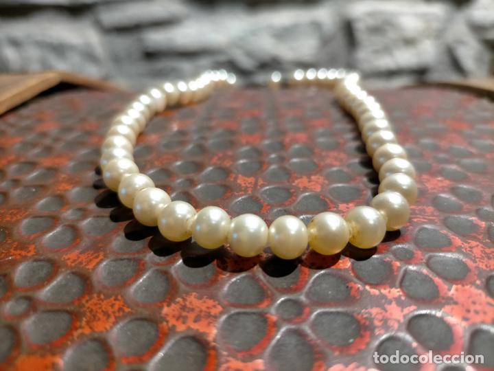 Joyeria: Antigua collar de perlas artificiales con cierre a&ntilde;os 50-60 - Foto 2