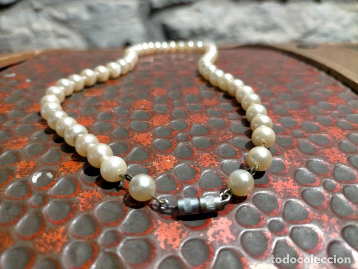 Joyeria: Antigua collar de perlas artificiales con cierre a&ntilde;os 50-60 - Foto 3