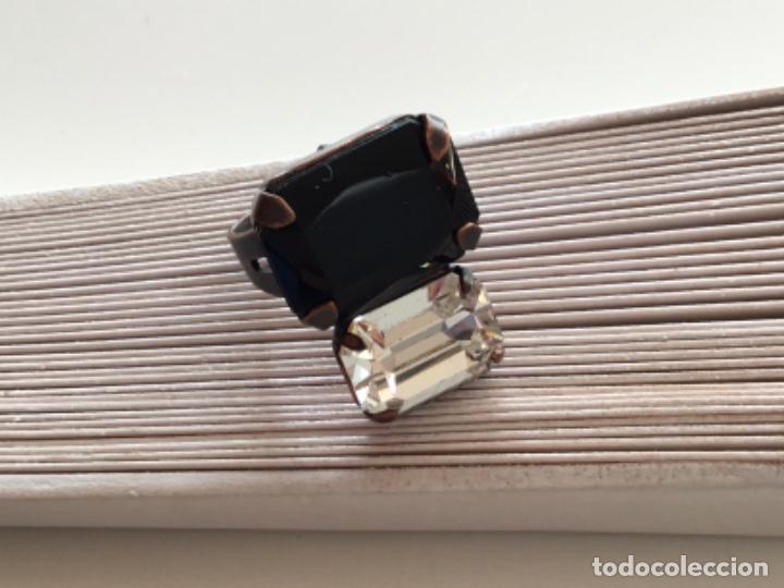 Joyeria: ANILLO CON CRISTAL TRANSPARENTE Y NEGRO. FRANCIA - Foto 1