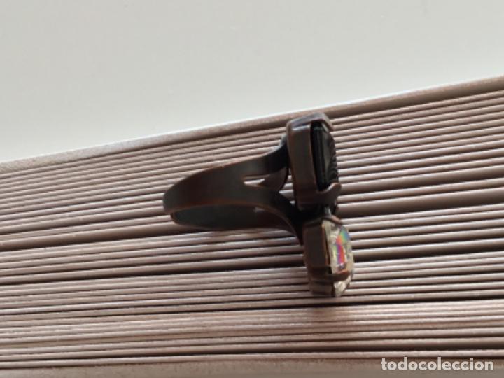 Joyeria: ANILLO CON CRISTAL TRANSPARENTE Y NEGRO. FRANCIA - Foto 4