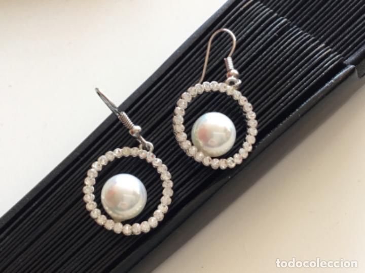 Joyeria: PENDIENTES CON PERLA Y STRASS. CIERRE DE GANCHO. PERLA DE MALLORCA - Foto 2