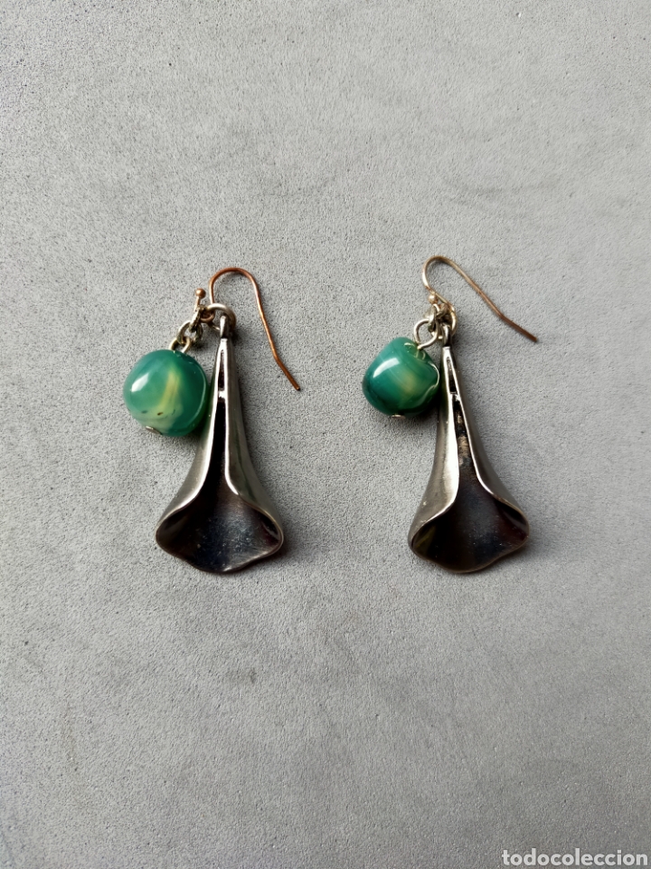 Joyeria: PENDIENTES DE METAL Y PIEDRA VERDE. - Foto 1