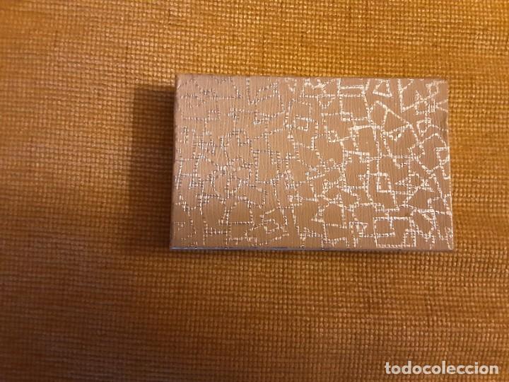 Joyeria: Antiguo monedero de perlas de imitaci&oacute;n - Foto 3