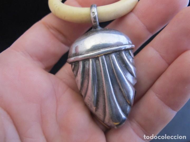 Joyeria: Antiguo sonajero de plata y hueso - Foto 4