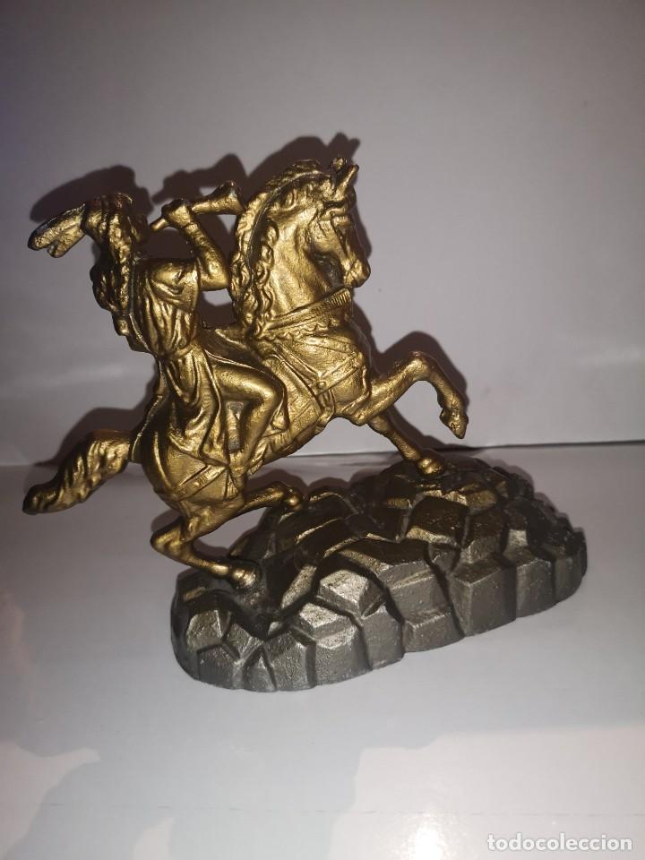 Joyeria: Escultura de caballo de Calamina - Foto 1
