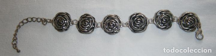 Joyeria: pulsera plateada con rosetones - Foto 2